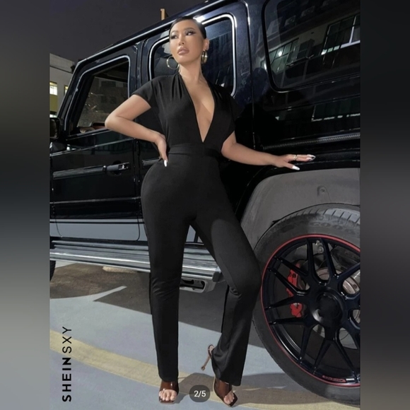 SHEIN SXY Plunging Neck Solid Backless Jumpsuit - Picture 2 of 4